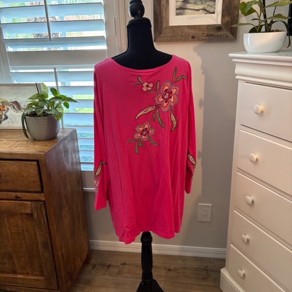 Johnny Was LIBBI 3/4 SLEEVE BUTTON FRONT TEE 2X - Picture 3 of 10